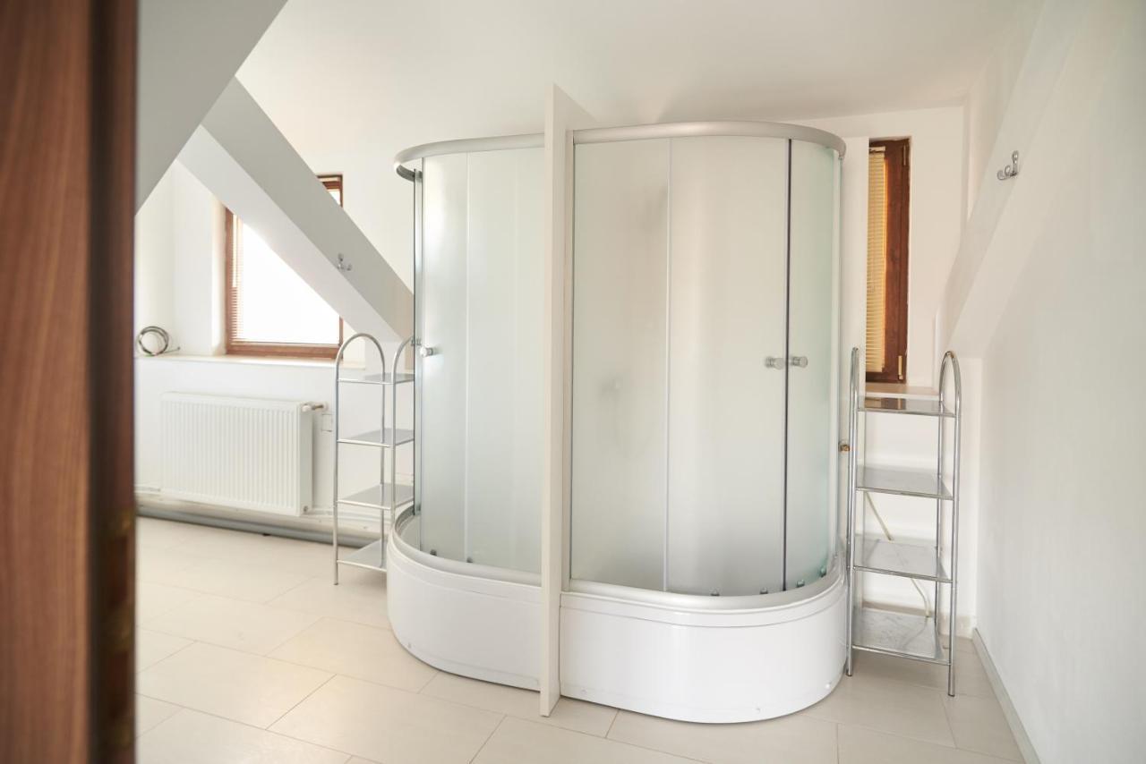 Zen House Hostel Timișoara Zewnętrze zdjęcie